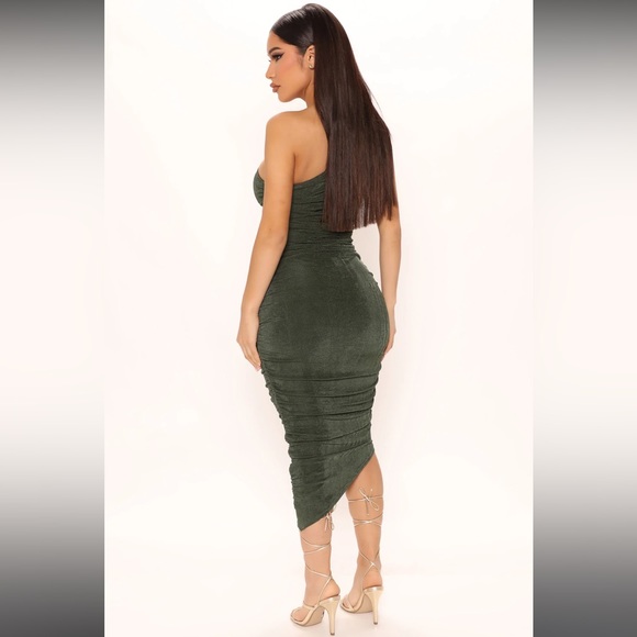 Hunter Green One Shoulder Ruched Midi Dress - Picture 3 of 9